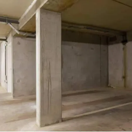2 Pieces Apartment *